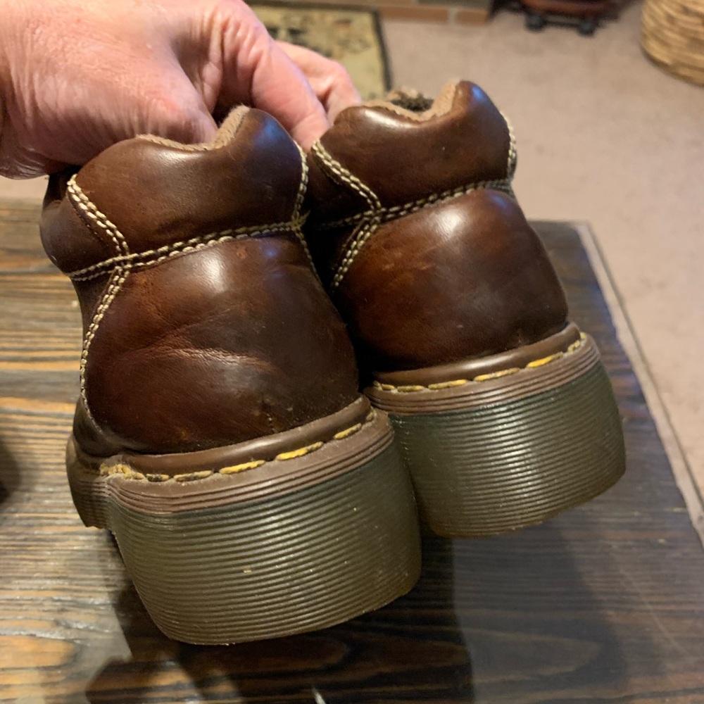 SOLD. Doc Martens made in England leather Sz  8 boots - Picture 5 of 15